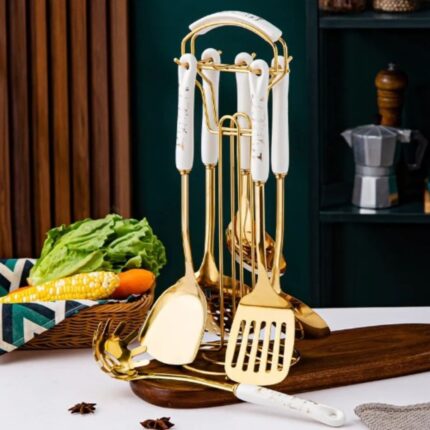 OMC-PHC-WHITE KITCHEN SPOON SET OF SIX WITH HANGER